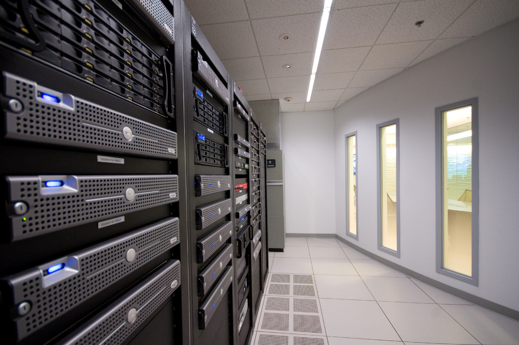 The benefits of storing your data in a Tier 3 data center instead of an on-premises server room